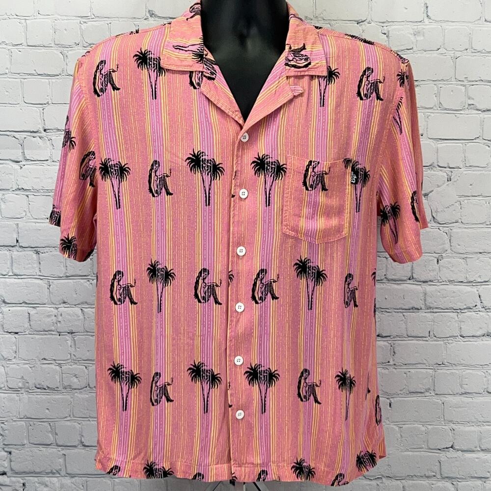 Lost Enterprises Hawaiian Camp Shirt Mens M Medium Pink Pin Up Girl Surfer Skate